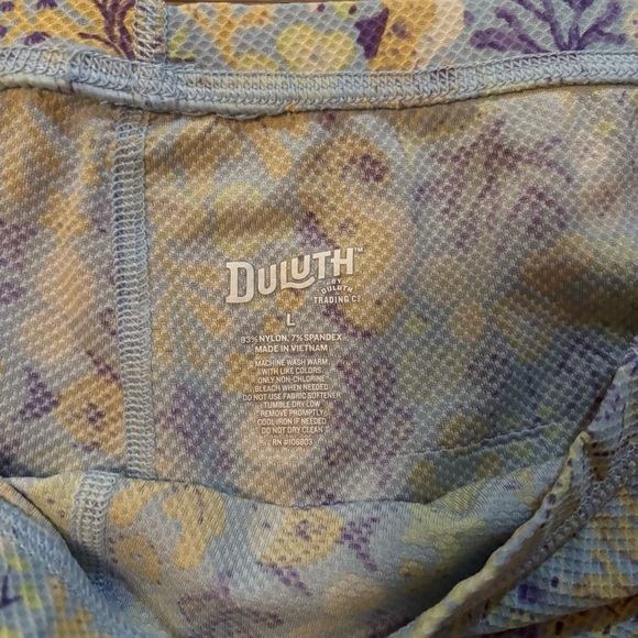 Floral Women's Shorts - Picture 3 of 5